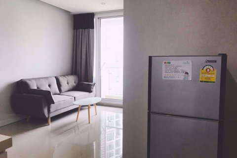 Condominio de 1 dormitorio en Huai Khwang, Bangkok, Tailandia № 62585 - foto 2