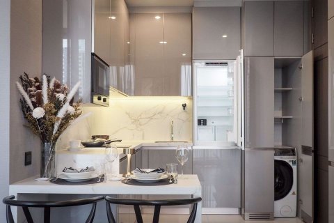 Condominio de 1 dormitorio en Watthana, Bangkok, Tailandia № 62586 - foto 7