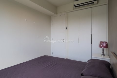 Condominio de 1 dormitorio en Bang Lamung, Tailandia № 205242 - foto 10