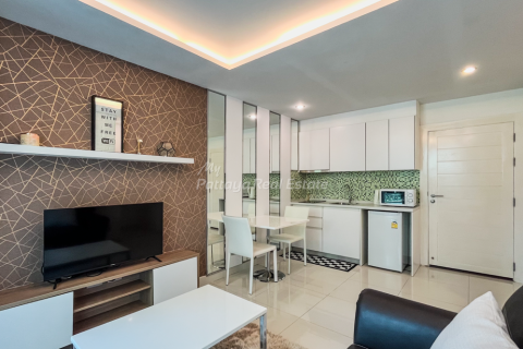 Condominio de 1 dormitorio en Bang Lamung, Tailandia № 205243 - foto 7