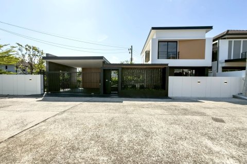 Chalet de 3 dormitorios en Pattaya, Tailandia № 233019