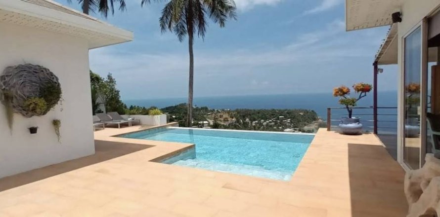 Chalet de 3 dormitorios en Surat Thani, Tailandia № 172648