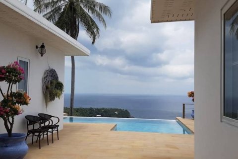 Chalet de 3 dormitorios en Surat Thani, Tailandia № 172648 - foto 4