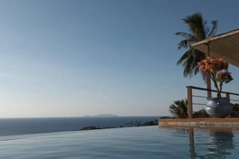 Chalet de 3 dormitorios en Surat Thani, Tailandia № 172648 - foto 3