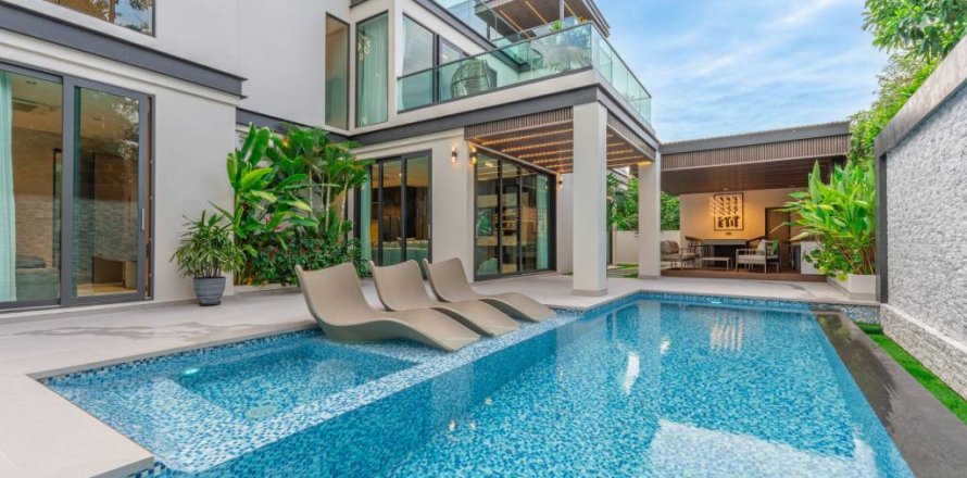 Chalet de 7 dormitorios en Sattahip, Tailandia № 172647