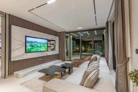 Chalet de 7 dormitorios en Sattahip, Tailandia № 172647 - foto 5