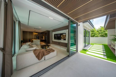 Chalet de 7 dormitorios en Sattahip, Tailandia № 172647 - foto 2