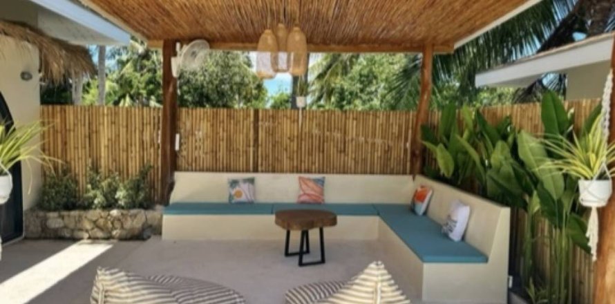 Chalet de 2 dormitorios en Surat Thani, Tailandia № 172650