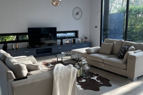 Chalet de 3 dormitorios en Phuket, Tailandia № 152399 - foto 5