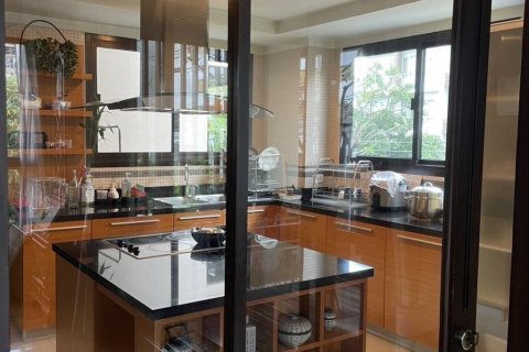 Condominio de 3 dormitorios en Bangkok, Tailandia № 152397 - foto 4