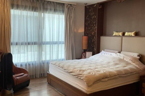 Condominio de 3 dormitorios en Bangkok, Tailandia № 152397 - foto 6