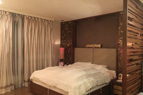 Condominio de 3 dormitorios en Bangkok, Tailandia № 152397 - foto 7