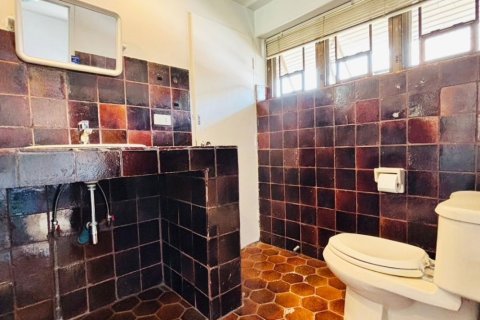 Casa de 4 dormitorios en Chiang Mai, Tailandia № 162643 - foto 18