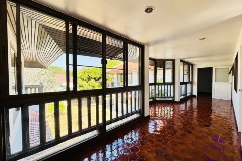 Casa de 4 dormitorios en Chiang Mai, Tailandia № 162643 - foto 8