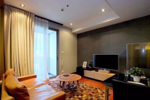 Condo in Khlong Toei, Bangkok, Thailand, 2 bedrooms № 47659 - photo 3