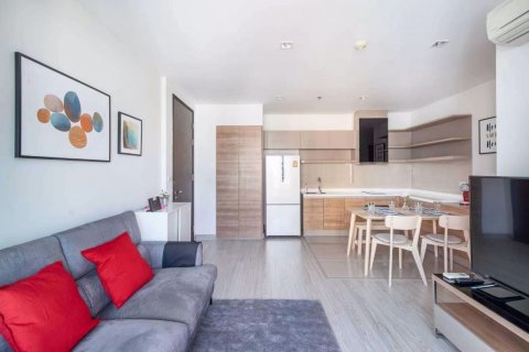 Condo à Khlong Toei, Bangkok, Thaïlande, 2 chambres  № 47655 - photo 6
