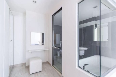 Condo à Khlong Toei, Bangkok, Thaïlande, 2 chambres  № 47655 - photo 11