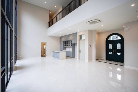 Haus in Bang Kapi, Bangkok, Thailand 4 Schlafzimmer № 152379 - Foto 8