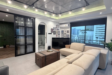 Condo in Bangkok, Thailand, 2 bedrooms  № 197402 - photo 8