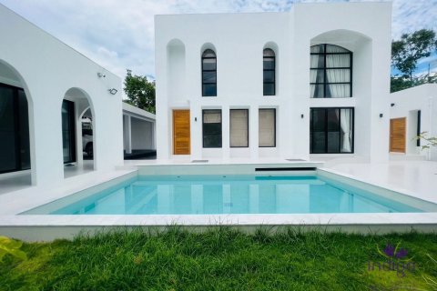 Casa de 5 dormitorios en Chiang Mai, Tailandia № 162604