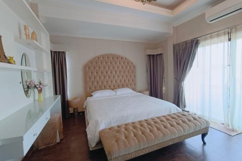 Casa de 3 dormitorios en Pattaya, Tailandia № 173460 - foto 4