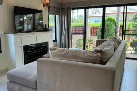 Casa de 3 dormitorios en Pattaya, Tailandia № 173460 - foto 7