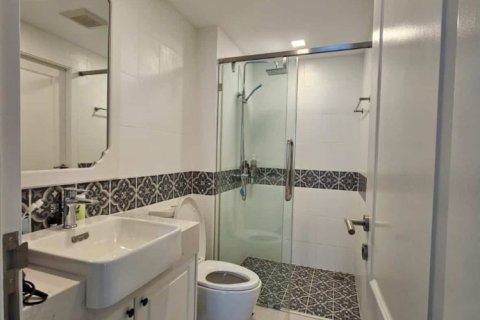 Condo in Pattaya, Thailand, 2 bedrooms  № 173459 - photo 4