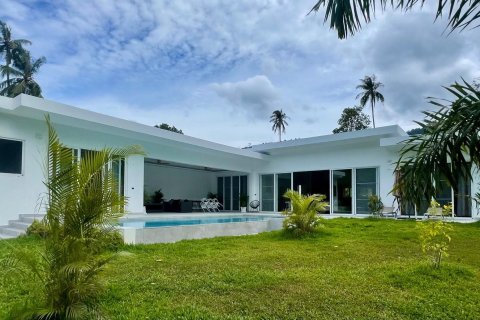 Villa in Ko Samui, Thailand 4 bedrooms № 167729 - photo 4