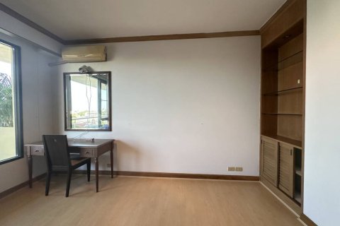 Condo à Khlong San, Bangkok, Thaïlande, 1 chambre  № 162322 - photo 4
