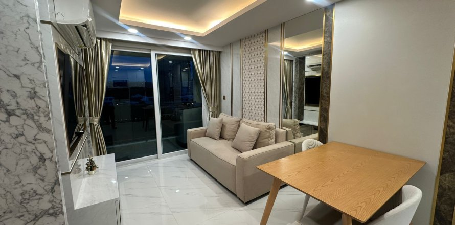 Condominio de 2 dormitorios en Pattaya, Tailandia № 155795