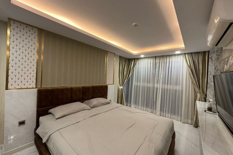 Condominio de 2 dormitorios en Pattaya, Tailandia № 155795 - foto 4