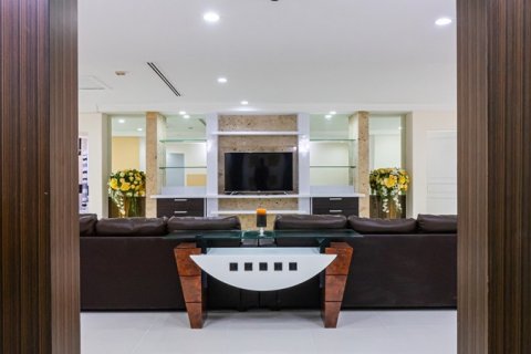 Condominio de 3 dormitorios en Bangkok, Tailandia № 65891 - foto 9