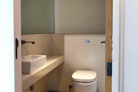 Condominio de 2 dormitorios en Bangkok, Tailandia № 65893 - foto 9