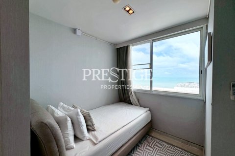 Condo in Pattaya, Thailand, 3 bedrooms № 197498 - photo 21