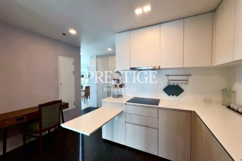Condo in Pattaya, Thailand, 3 bedrooms № 197498 - photo 8
