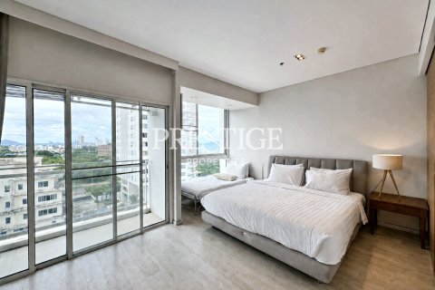 Condo in Pattaya, Thailand, 3 bedrooms № 197498 - photo 9