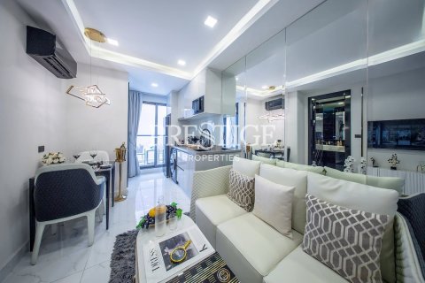Condo in Pattaya, Thailand, 1 bedroom  № 197500
