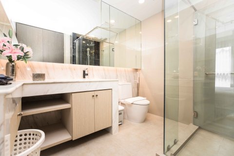 Estudio en el condominio en Phuket, Tailandia № 173152 - foto 17