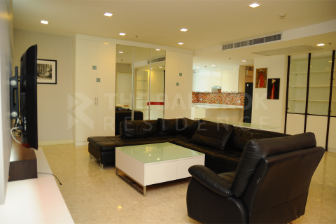 Condominio de 3 dormitorios en Bangkok, Tailandia № 184789 - foto 10
