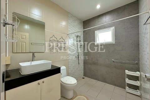 Casa de 3 dormitorios en Pattaya, Tailandia № 220683 - foto 18
