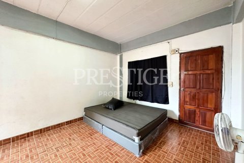 Propriété commerciale à Pattaya, Thaïlande 600 m2 № 220682 - photo 2
