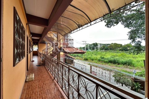 Propriété commerciale à Pattaya, Thaïlande 600 m2 № 220682 - photo 11