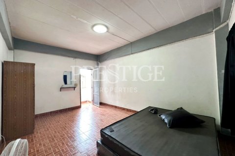 Propriété commerciale à Pattaya, Thaïlande 600 m2 № 220682 - photo 4