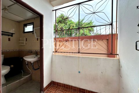 Propriété commerciale à Pattaya, Thaïlande 600 m2 № 220682 - photo 7