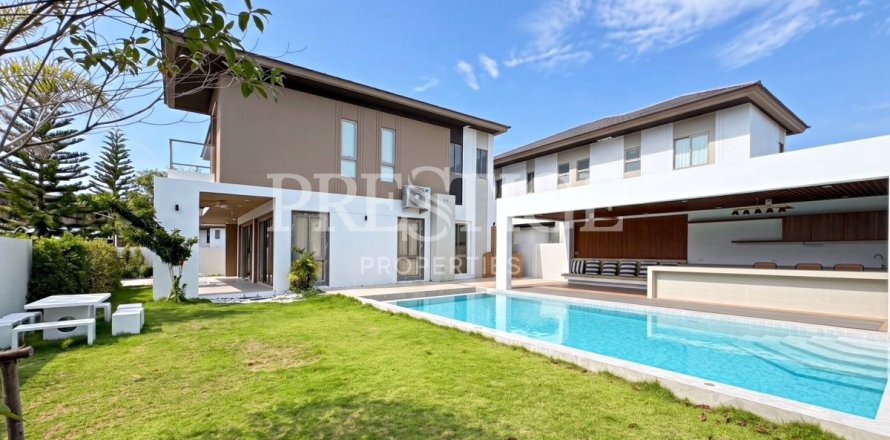 บ้านในพัทยา, ประเทศไทย 4 ห้องนอน № 220679