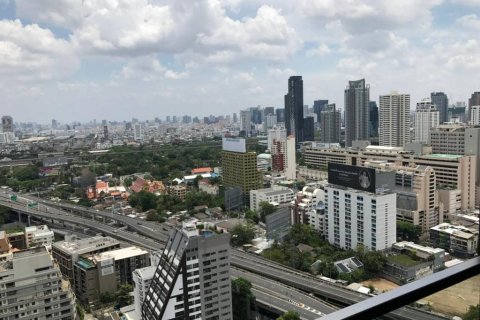 Condominio de 2 dormitorios en Bangkok, Tailandia № 134700 - foto 8