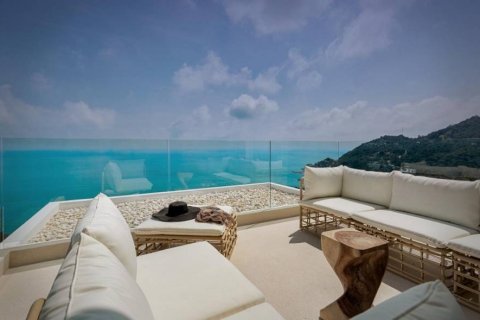 Chalet de 5 dormitorios en Surat Thani, Tailandia № 134702 - foto 4