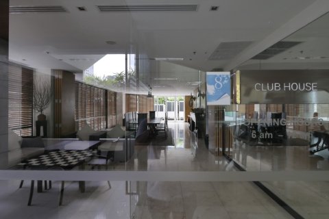 Condominio de 1 dormitorio en Watthana, Bangkok, Tailandia № 200636 - foto 9