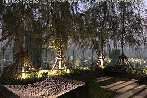 Estudio en el condominio en Watthana, Bangkok, Tailandia № 200631 - foto 12