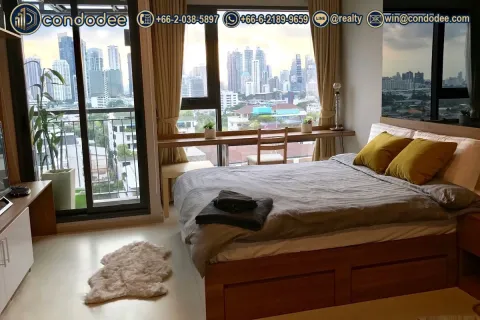Estudio en el condominio en Watthana, Bangkok, Tailandia № 200631 - foto 8